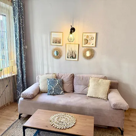 Starogdanski 4 *
