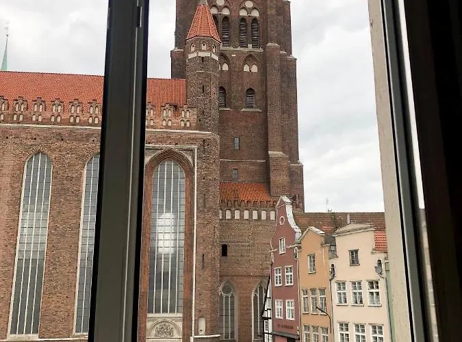 Starogdanski 4 Gdańsk